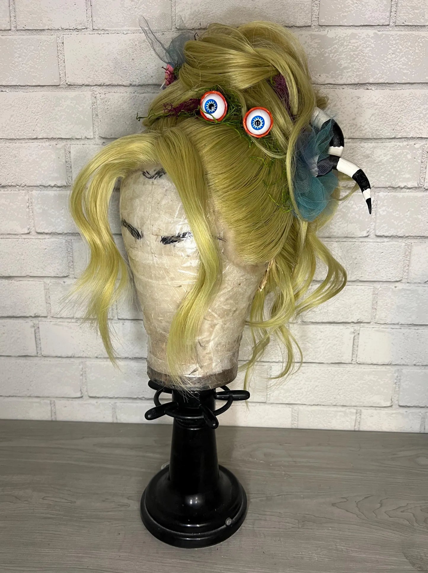 Film quality pinup Beetle juice wig women’s