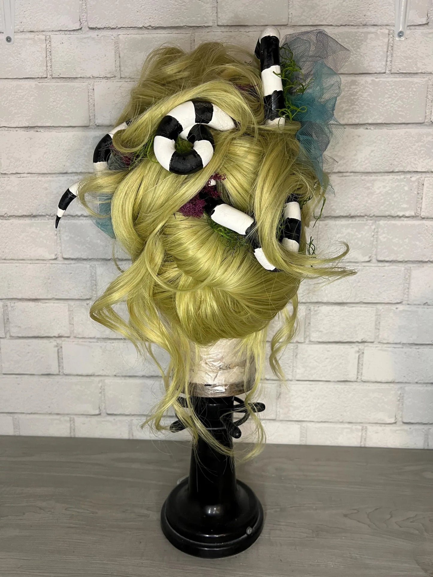 Film quality pinup Beetle juice wig women’s