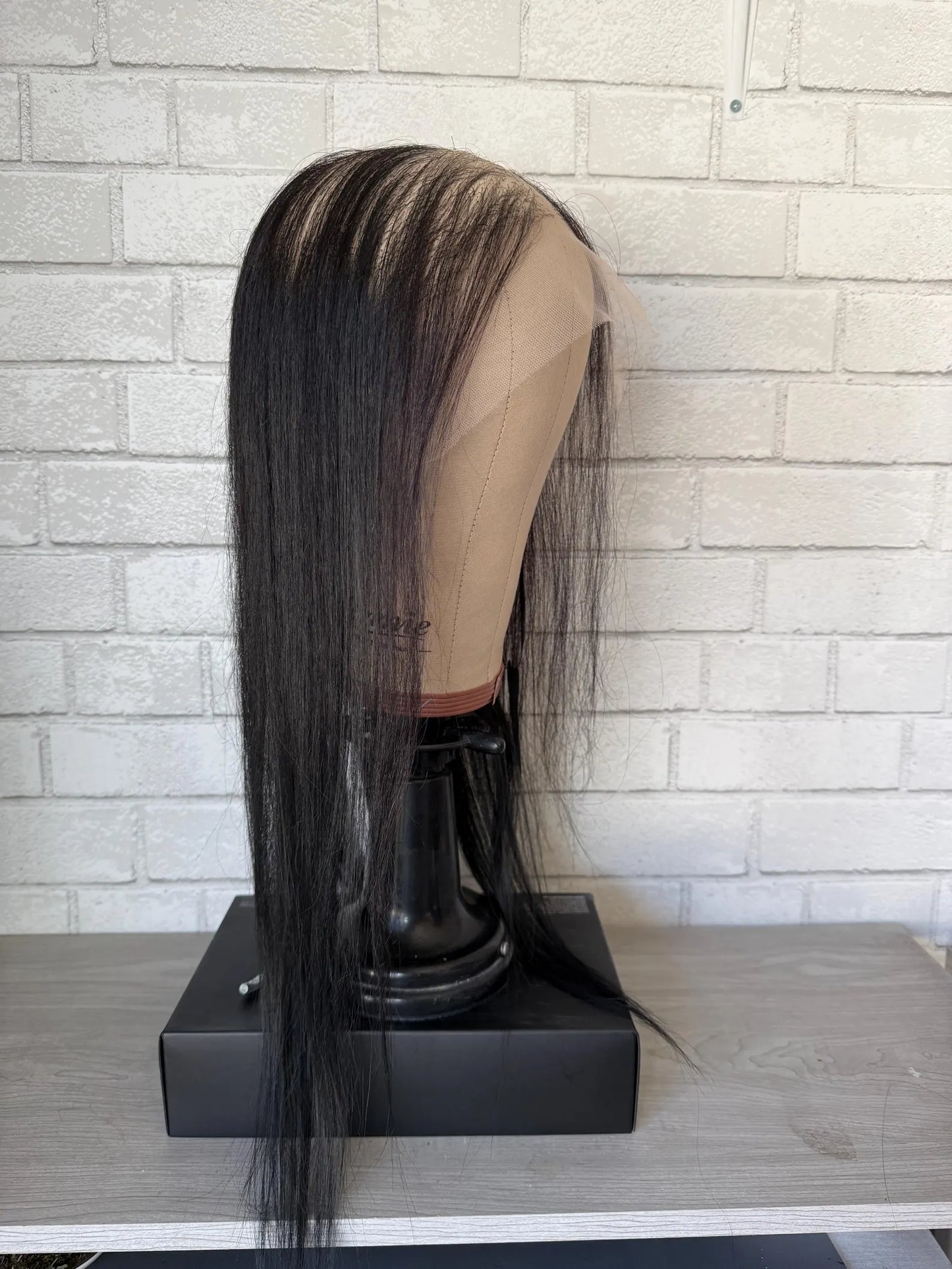 Balding witch (20") Human Hair