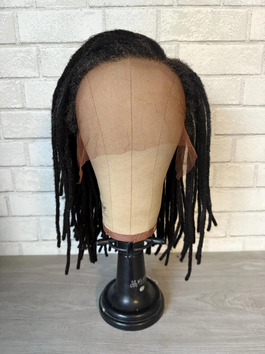 Aging lock wig - film quality - 100% hand-tied human hair